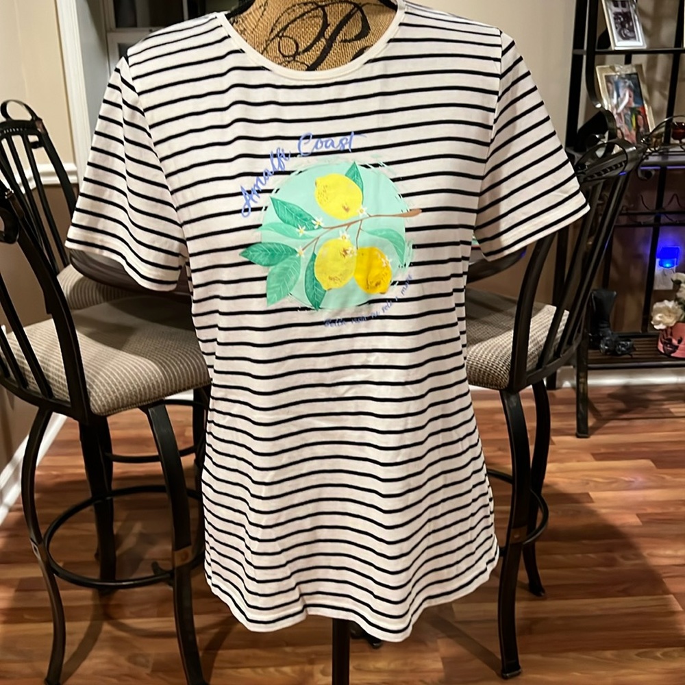 Size LP Talbots Amalfi Coast striped tee with lemons in center